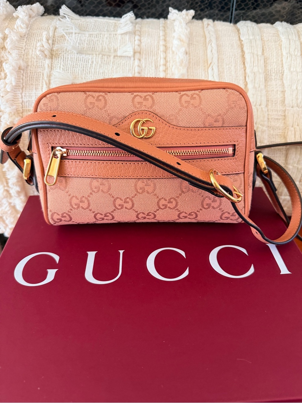 Gucci Pink GG Supreme Crossbody Bag
